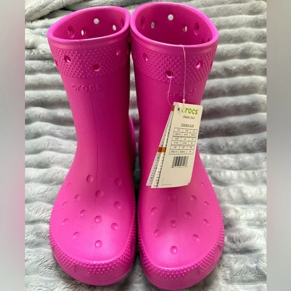 CROCS Bold Pink Rain Boots - Picture 1 of 4
